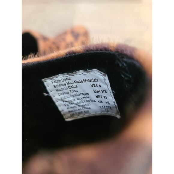 Dexflex comfort 6 womens leopard print faux hair ankle booties - Picture 7 of 7